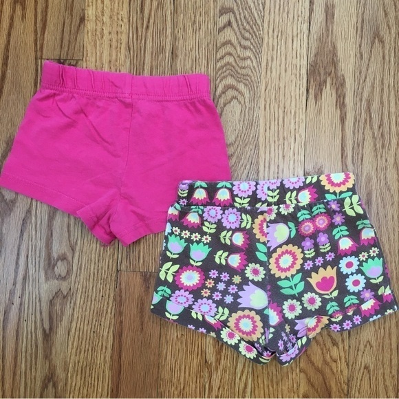 Baby girls pull on shorts - Picture 2 of 8